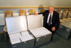 Religa uzbierał 200 tys. podpisów