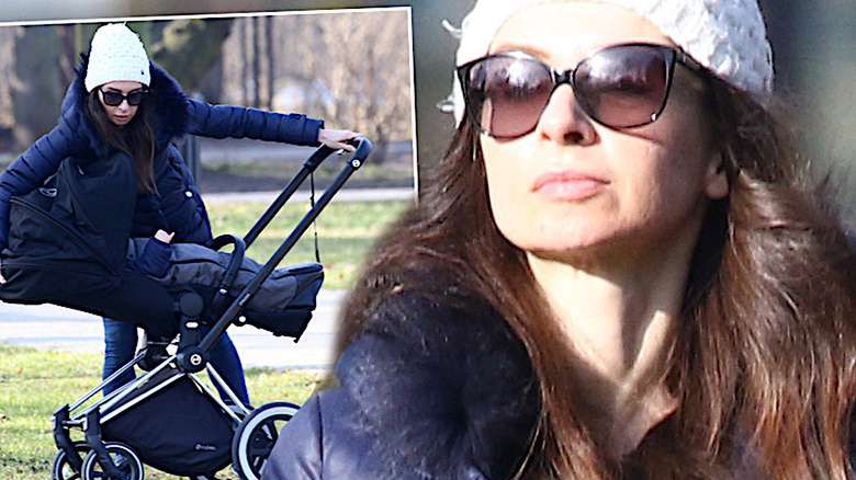 Marta Kaczyńska z synem Aleksandrem na spacerze