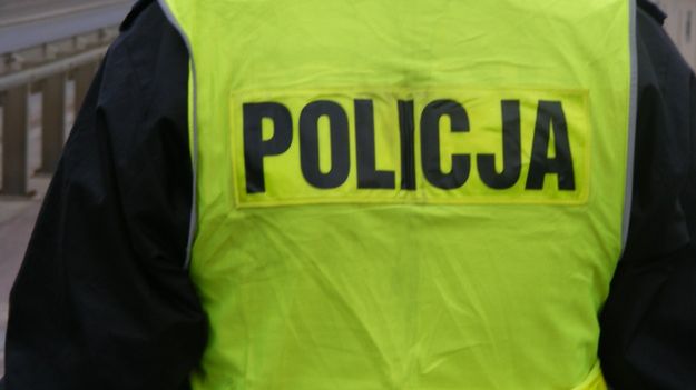 Metoda "na policjanta" wciąż jest popularna wśród przestępców.