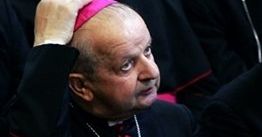 Abp Dziwisz: dziedzictwo Jana Pawła II - szacunek dla człowieka