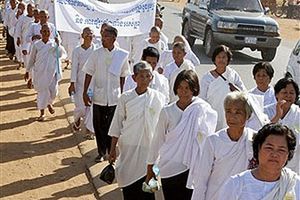 Marsz poparcia dla trybunału ds. zbrodni Czerwonych Khmerów