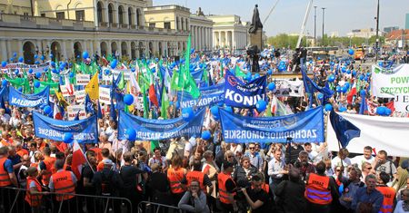 "Marsz wolności" przemaszerował ulicami Warszawy