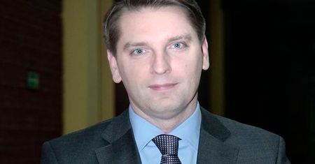 Hołdys zerwał współpracę z Lisem