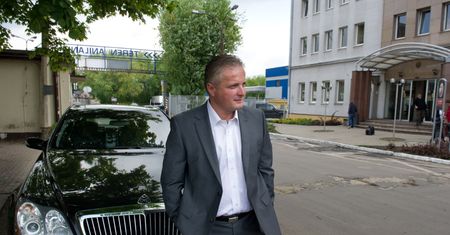 Strajk nauczycieli. Milioner grozi pozwem szkole. "Jeśli chcą podwyżki, zapraszam do mnie"