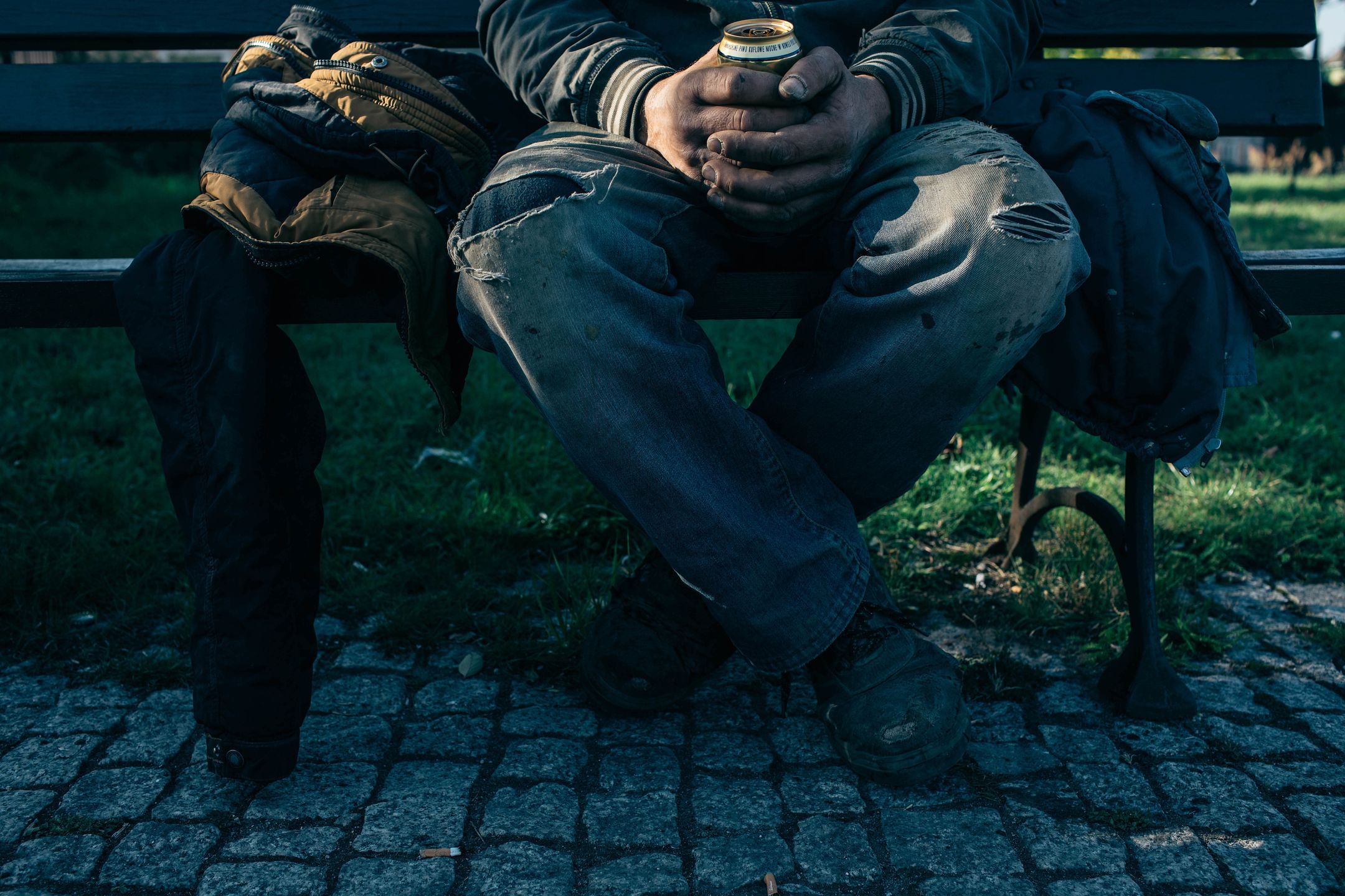 Wśród mieszkańców Miłoszyc wciąż krążą plotki, kto mógł być trzecim gwałcicielem. 