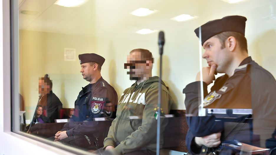 Norbert B. i Ireneusz M. oskarżeni o zabójstwo 15-latki