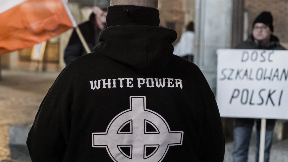 Liczba podejrzanych o propagowanie nazizmu wzrosła do siedmiu