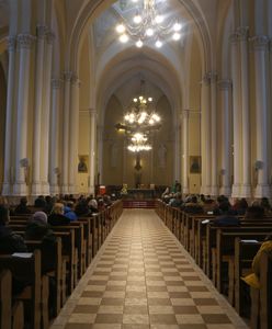 Wielki Post 2019. Kiedy się rozpoczyna i do kiedy potrwa? Jakich zasad należy wówczas przestrzegać, aby nie zgrzeszyć?