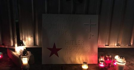 Warszawiacy uczcili pamięć żołnierzy Armii Czerwonej. Znicze na miejscu zburzonego pomnika