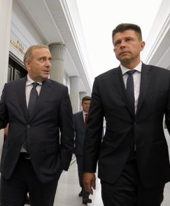 Nieładnie, ale skutecznie? To Schetyna lepiej wyszedł na odmowie udziału w konsultacjach u Dudy