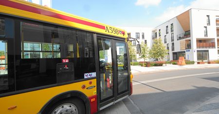 Chciała wysiąść z dzieckiem. Kierowca jej nie wypuścił, bo miał słuchawki na uszach