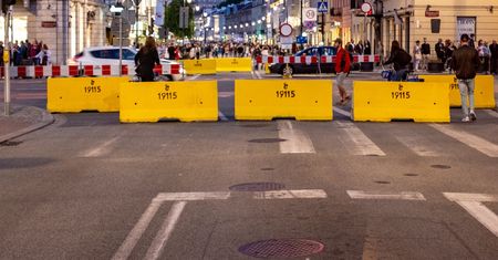 Utrudnienia. Nie przejedziemy przez Nowy Świat i Krakowskie Przedmieście