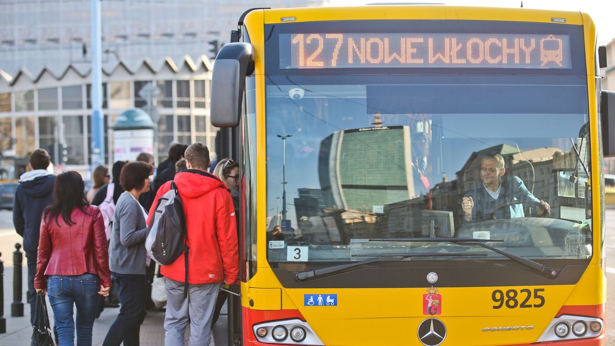 Kierowców i motorniczych brakuje w całej Polsce. 
