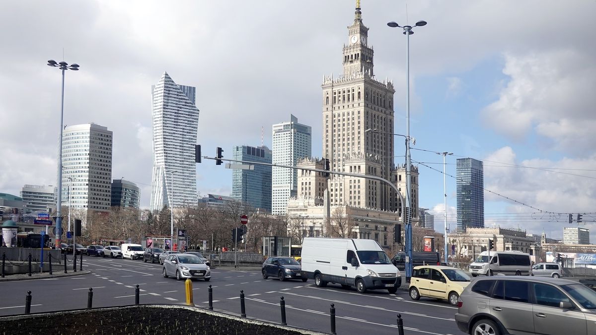 Jednym z wyjaśnień tak dużych nierówności w Polsce może być duży odsetek osób pracujących w rolnictwie.