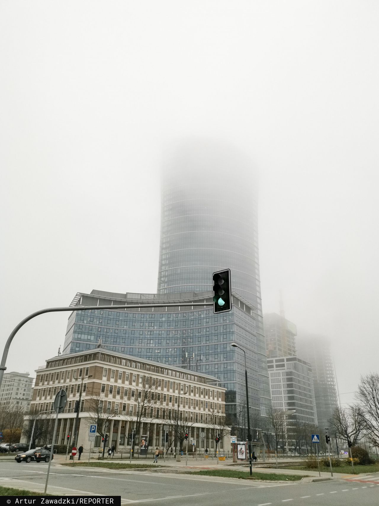 Potężny smog nad Warszawą. Rekordowe poziomy zanieczyszczenia