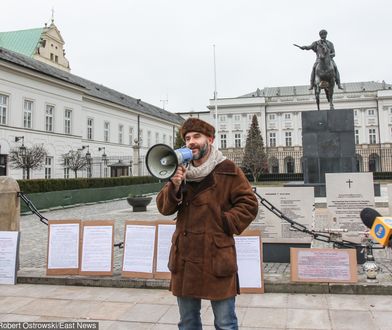 Wykładowca UW oskarża policję. "Potraktowano mnie jak oprycha"