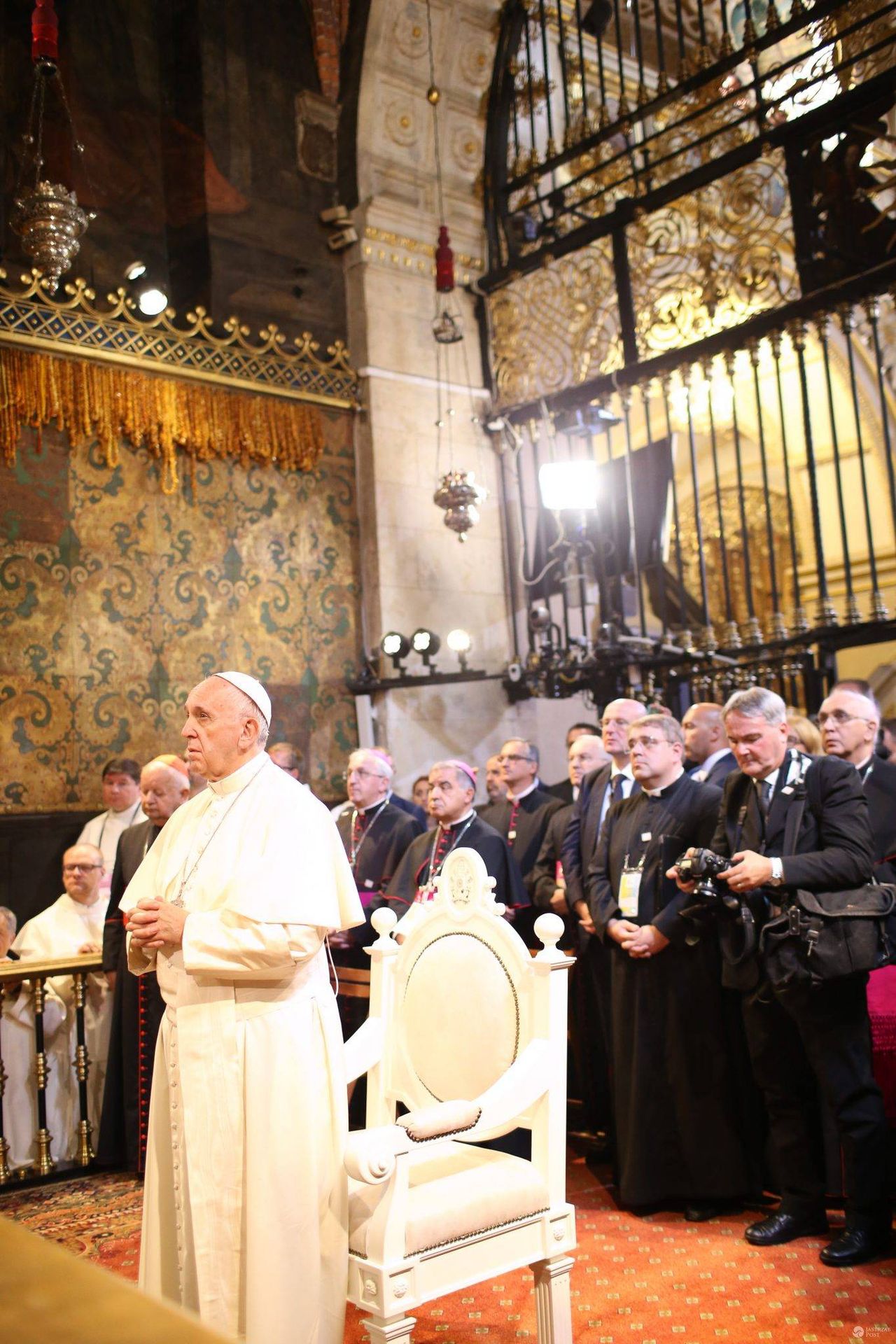 Papież Franciszek odwiedził chorego kardynała