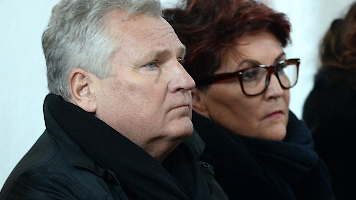 Aleksander Kwaśniewski przekazał informację o rodzinnej tragedii. Zapowiadają się smutne święta