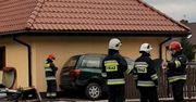 Henryszew na Mazowszu. Rozpędzone auto wjechało w budynek