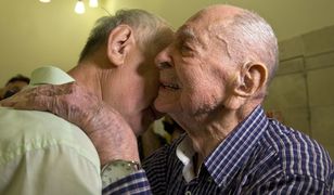 Przeżył Holokaust i myślał, że został sam. Jako 102-latek poznał bratanka