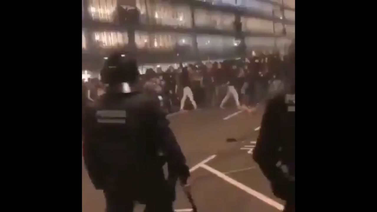 Hiszpania. Zamieszki w Barcelonie. Kilkadziesiąt osób rannych [WIDEO]