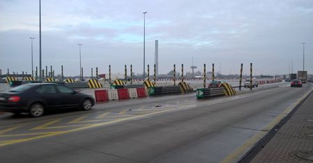 Autostrada A2. Koniec korków coraz bliższy. Są oferty na likwidację niedoszłego punktu poboru opłat