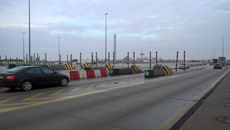 Autostrada A2. Koniec korków coraz bliższy. Są oferty na likwidację niedoszłego punktu poboru opłat