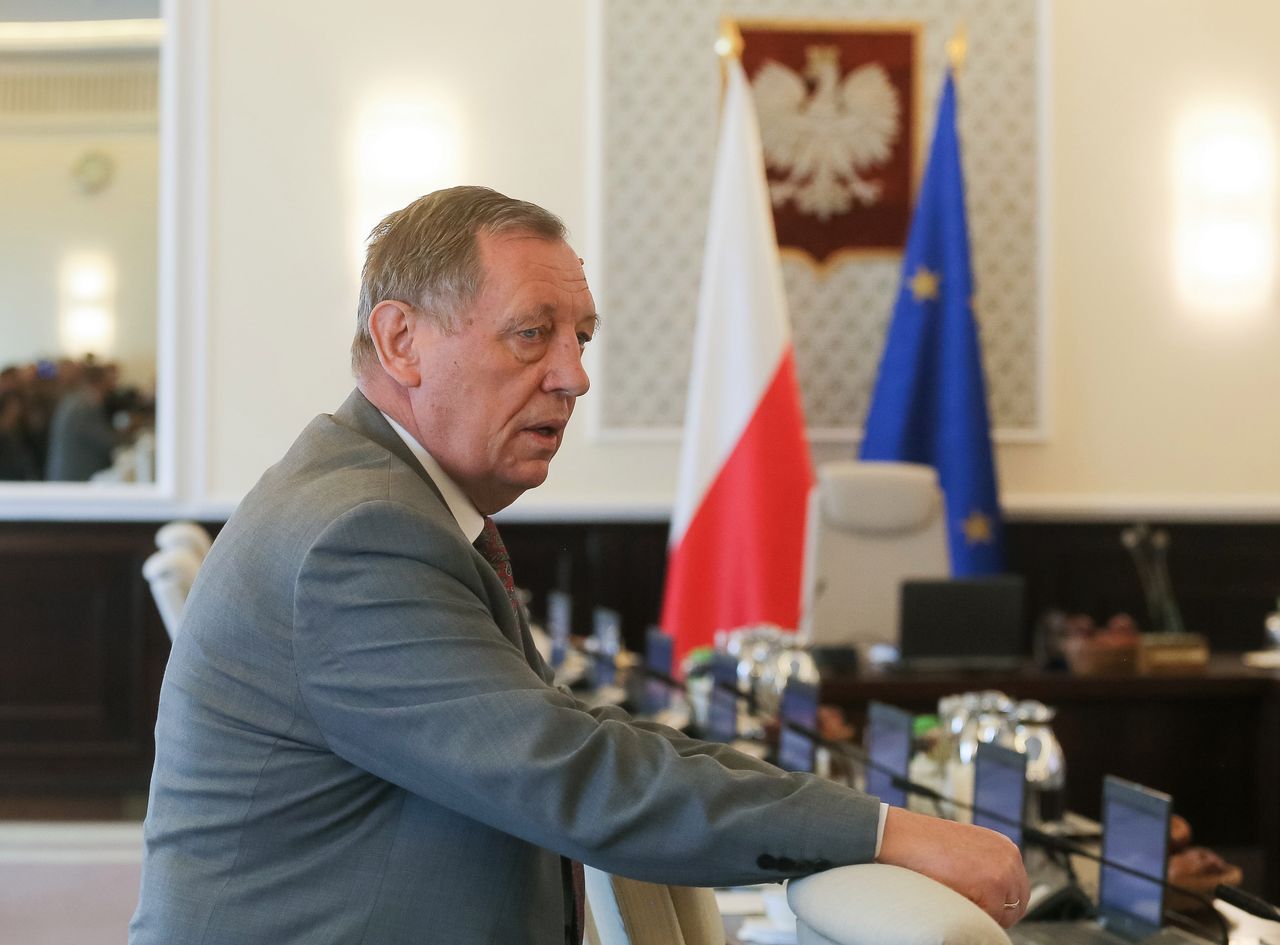 Minister Jan Szyszko potępi atak na operatora Polsatu?