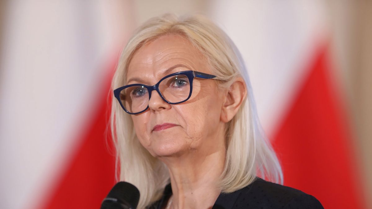 W poniedziałek ok. 400 tys. osób złożyło wniosek "500 plus" na każde dziecko. 