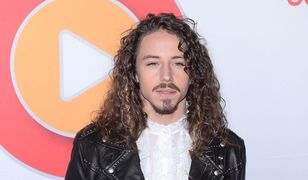 Wyzywany, niezrozumiały i zarazem uwielbiany przez fanów. Michał Szpak skończył 27 lat