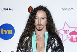 Top of the Top Sopot Festival 2018. Michał Szpak i jego dekolt do pępka. Pokazał stanowczo za dużo