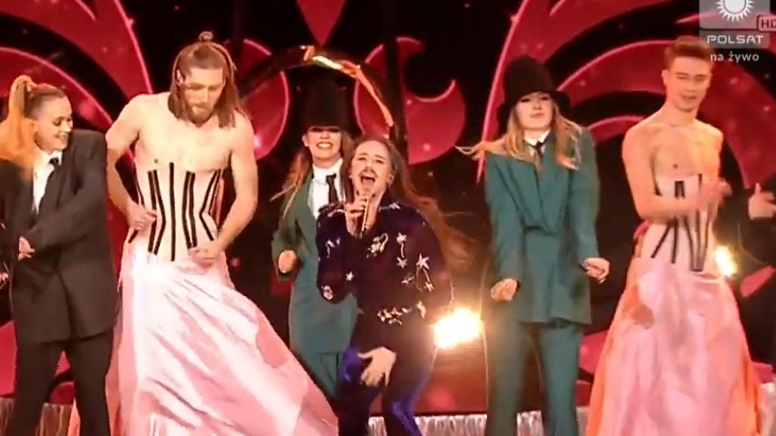 Michał Szpak wystąpił na Sylwestrze Polsatu