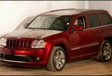 Grand Cherokee SRT8
– najmocniejszy ze wszystkich Jeepów