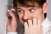 Najczęściej donoszą byli małżonkowie i sąsiedzi