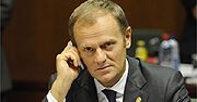 Premier rozpoczyna walkę z administracyjną gehenną i z korporacjami