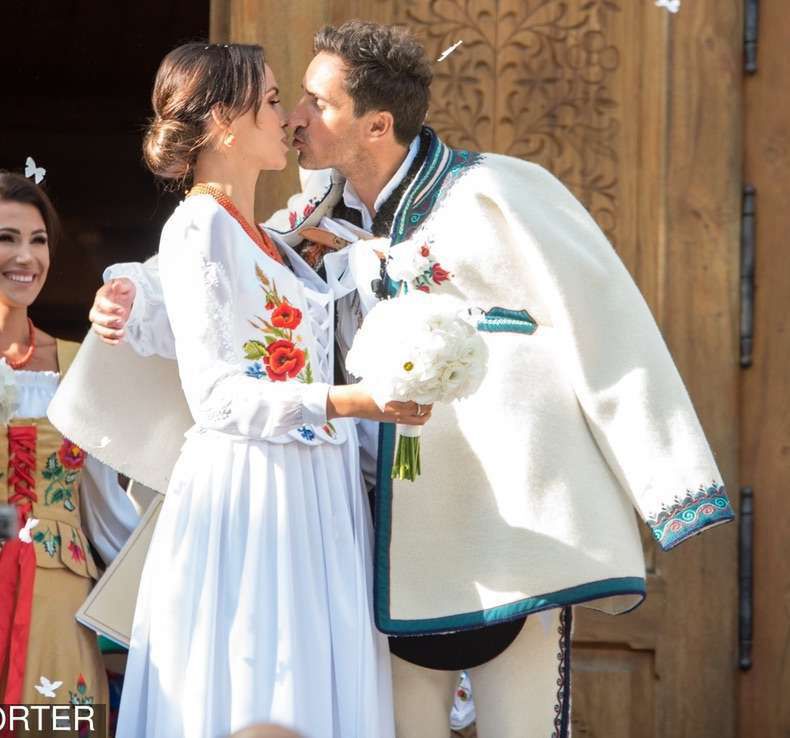 Zdjęcia paparazzi ze ślubu Krupińskiej i Karpiela-Bułecki
