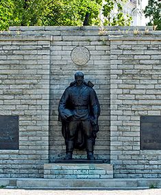 Nie chcemy usuwać pomników radzieckich żołnierzy