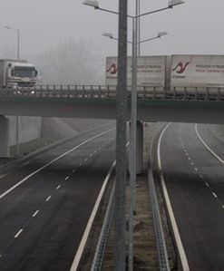 Najpierw drogi, później koleje