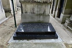 Nagrobki z Chin podbijają rynek