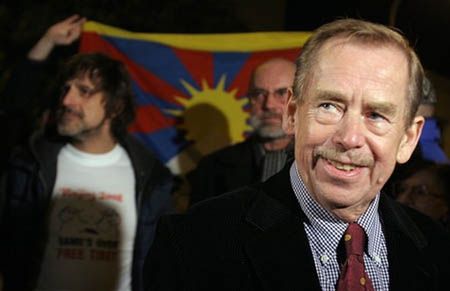 Havel: radar szansą okazania przychylności sojusznikowi