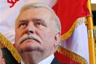 Wałęsa polskim kandydatem do "grupy mędrców"