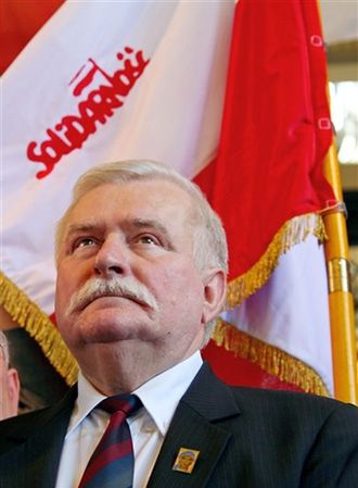 Wałęsa polskim kandydatem do "grupy mędrców"