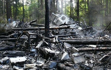 Siedem osób zginęło w katastrofie samolotu koło Moskwy