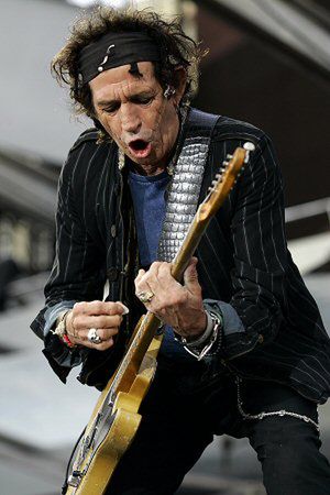 Keith Richards: tak, wciągnąłem nosem popioły ojca