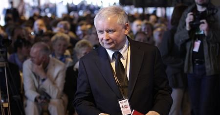 J. Kaczyński: projekt budżetu na 2012 "kijem na wodzie pisany"