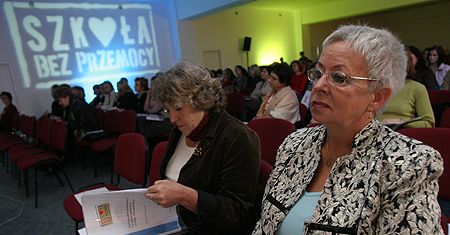 Rzecznik Praw Dziecka: dziewczynki i chłopcy powinni się uczyć osobno