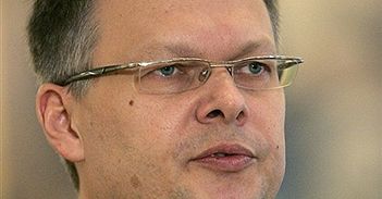 Kaczmarek pisze pracę doktorską o Olewniku