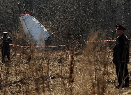 Nowe fakty ws. lądowania Tu-154 - "może im się uda"