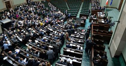Sejm znowelizował budżet na 2013 r.