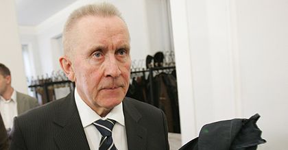 Andrzej Czuma wciąż w radzie nadzorczej prywatnej spółki